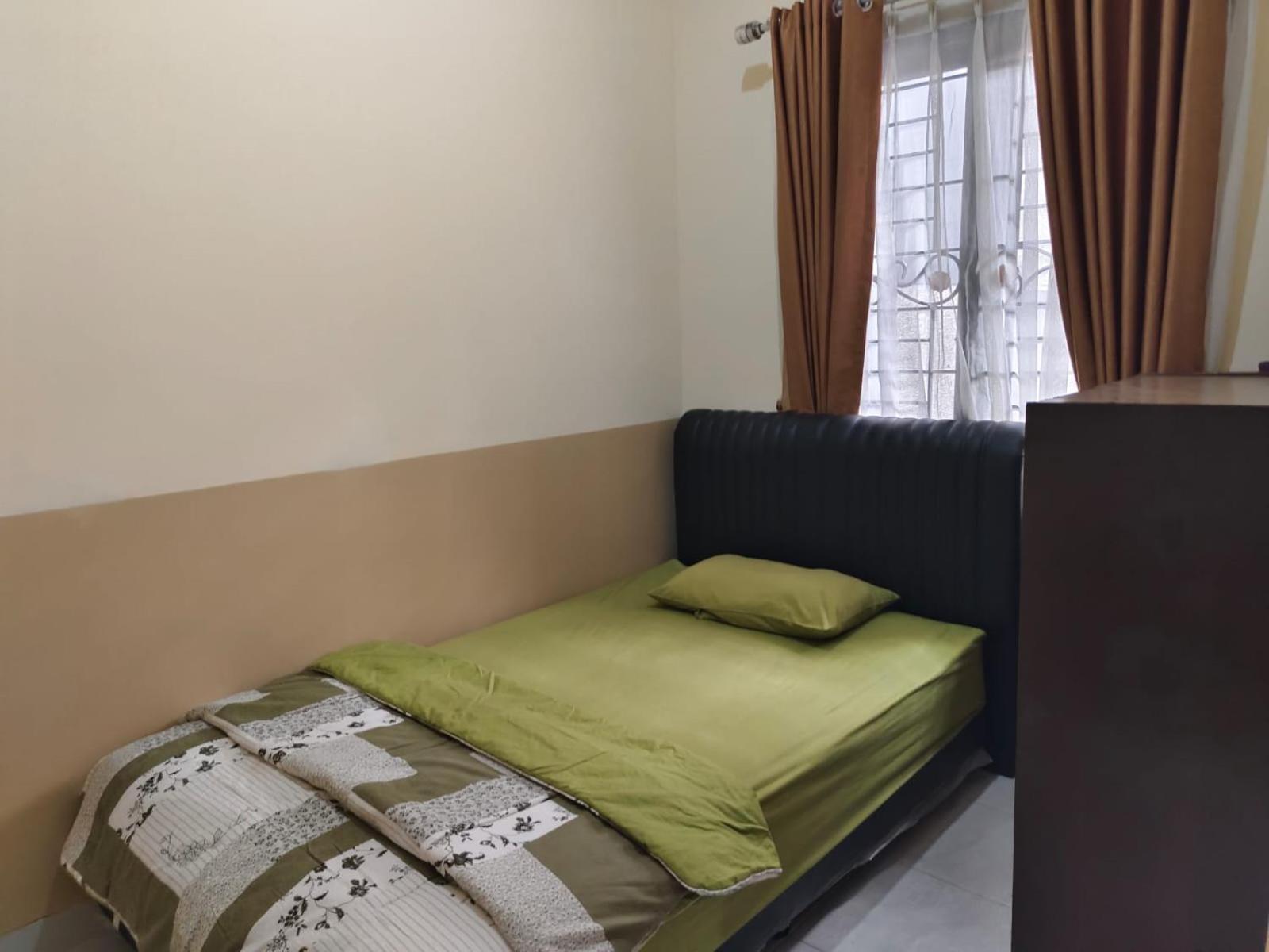 Bajorah Homestay Лембанг Экстерьер фото