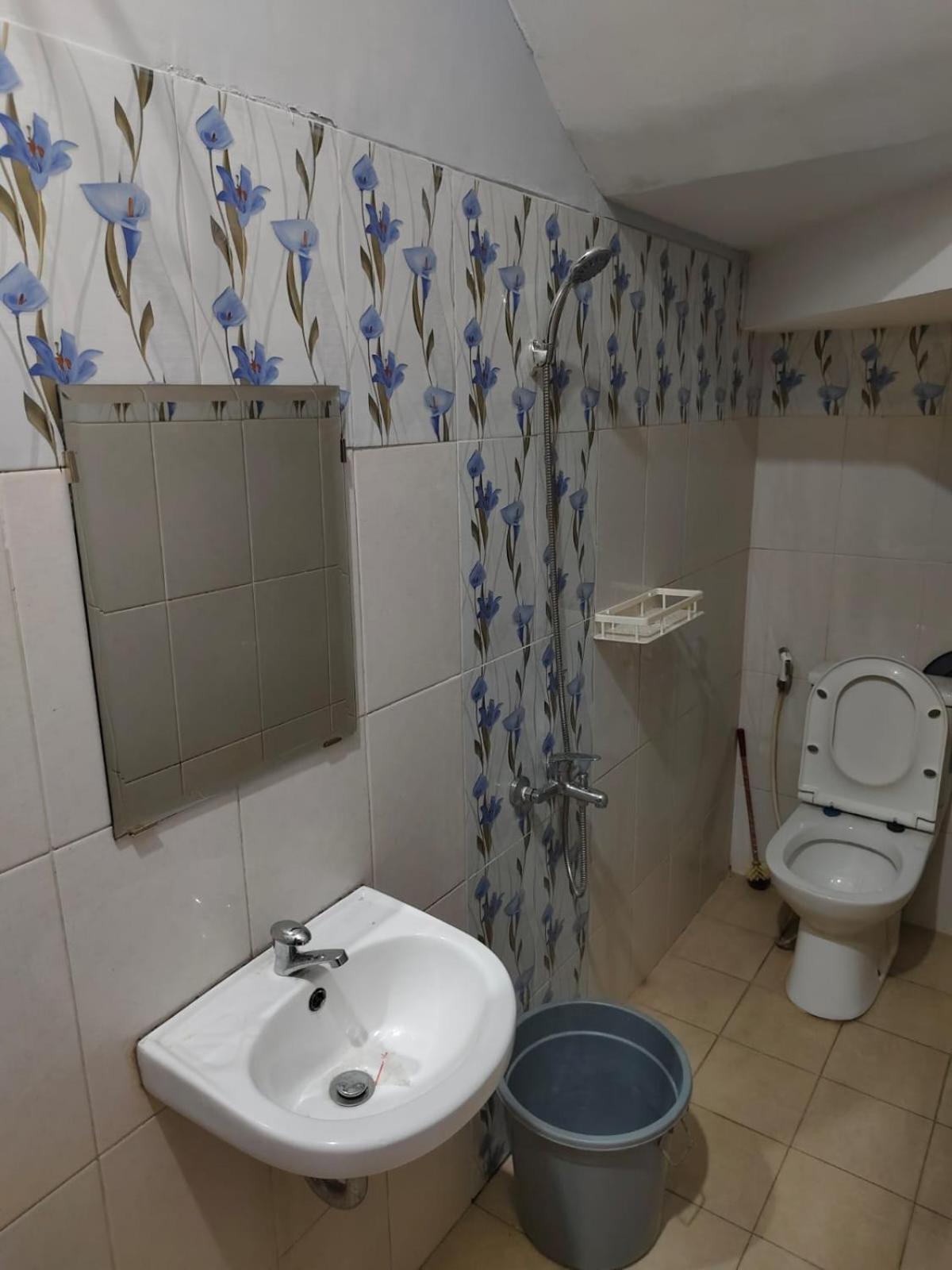 Bajorah Homestay Лембанг Экстерьер фото